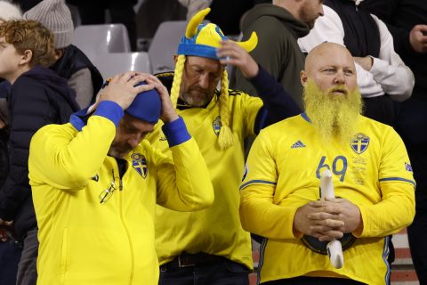 Φίλαθλοι της Σουηδίας στις εξέδρες του Κινγκ Ρουά Μποντουέν για το ματς της εθνικής τους ομάδας απέναντι στο Βέλγιο | 16 Οκτωβρίου 2023