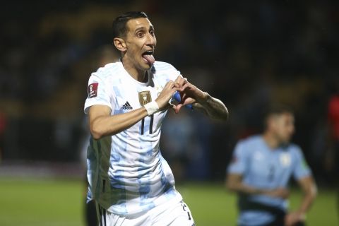 Ο Άνχελ Ντι Μαρία πανηγυρίζει γκολ του με την Αργεντινή κόντρα στην Ουρουγουάη για τα προκριματικά του Μουντιάλ 2021 | 12 Νοεμβρίου 2021