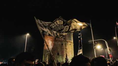 Το "Δεν μπορώ να περιμένω" του ΠΑΟΚ γύρισε σπίτι του: Το 24ωρο που η Θεσσαλονίκη δεν κοιμήθηκε