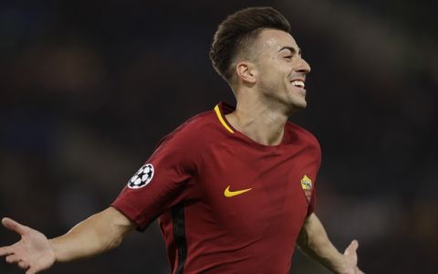 Roma's Stephan El Shaarawy celebrates after scoring his side's second goal during the Champions League group C soccer match between Roma and Chelsea, at the Olympic stadium in Rome, Tuesday, Oct. 31, 2017. (AP Photo/Andrew Medichini)