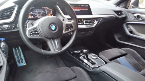 Οδηγώντας την ισχυρή BMW 220d Gran Coupe