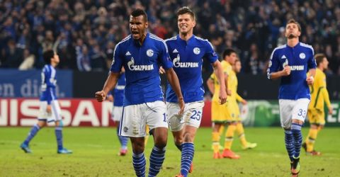 GELSENKIRCHEN, GERMANY - OCTOBER 21:  Maxim Choupo-Moting of Schalke celebrates scoring their fourth goal during the UEFA Champions League Group G match between FC Schalke 04 and Sporting Clube de Portugal at Veltins Arena on October 21, 2014 in Gelsenkirchen, Germany.  (Photo by Dennis Grombkowski/Bongarts/Getty Images)