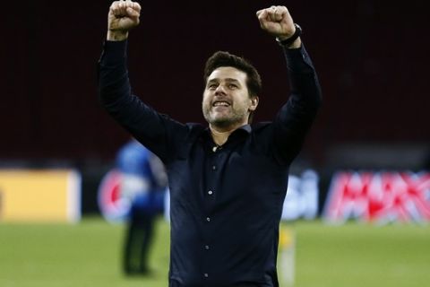 Tottenham coach Mauricio Pochettino gestures to the fans at the end of the Champions League semifinal second leg soccer match between Ajax and Tottenham Hotspur at the Johan Cruyff ArenA in Amsterdam, Netherlands, Wednesday, May 8, 2019. (AP Photo/Peter Dejong)