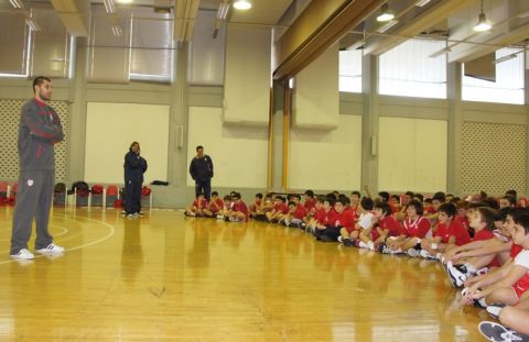 Πρεμιέρα για το Olympiacos Christmas Basketball Camp 
