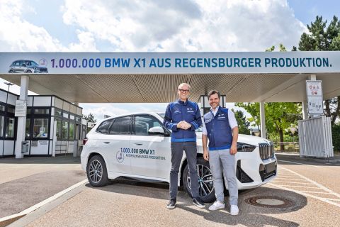 BMW iX1 Regensburg 1mil Prod