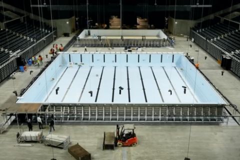 Η "μαγική" μεταμόρφωση της Royal Arena σε πισίνα!