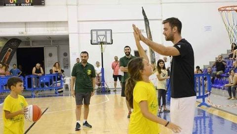 Μεγάλη επιτυχία στο "4ο Πράμνος Basketball Camp Bogrinho" στην Ικαρία