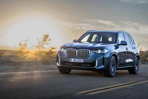 Νέες BMW X5 και X6 με υβριδικούς κινητήρες