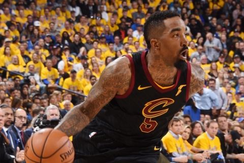 OAKLAND, CA - MAY 31:  JR Smith #5 of the Cleveland Cavaliers handles the ball against the Golden State Warriors in Game One of the 2018 NBA Finals on May 31, 2018 at ORACLE Arena in Oakland, California. NOTE TO USER: User expressly acknowledges and agrees that, by downloading and or using this photograph, user is consenting to the terms and conditions of Getty Images License Agreement. Mandatory Copyright Notice: Copyright 2018 NBAE (Photo by Andrew D. Bernstein/NBAE via Getty Images)
