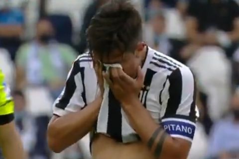 O Πάουλο Ντιμπάλα αποχωρεί με κλάματα μετά τον τραυματισμό του στο Γιουβέντους - Σαμπντόρια | 26 Σεπτεμβρίου 2021