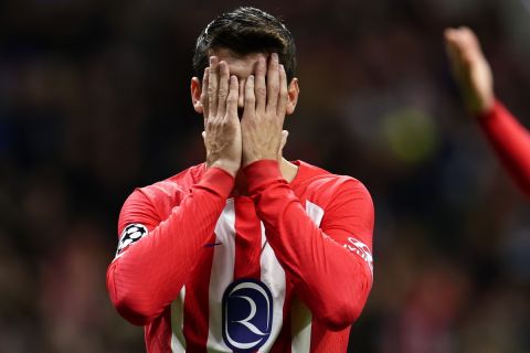 Atletico Madrid's Alvaro Morata reacts after missing as shot on goal during a Group E Champions League soccer match between Atletico Madrid and Lazio at the Metropolitano stadium in Madrid, Spain, Wednesday, Dec. 13, 2023. (AP Photo/Pablo Garcia)