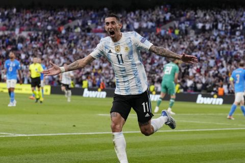 Ο Άνχελ Ντι Μαρία πανηγυρίζει γκολ με την Αργεντινή κόντρα στην Ιταλία στο Finalissima | 1 Ιουνίου 2022