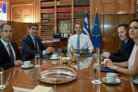 Σύσκεψη του πρωθυπουργού Κυριάκου Μητσοτάκη με την ηγεσία του Υπουργείου Αθλητισμού.Τετάρτη 7 Αυγούστου 2019 .(EUROKINISSI/ΤΑΤΙΑΝΑ ΜΠΟΛΑΡΗ)