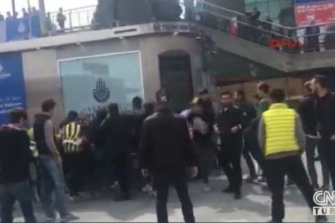 Νέα επίθεση σε οπαδούς του Ολυμπιακού στην Κωνσταντινούπολη