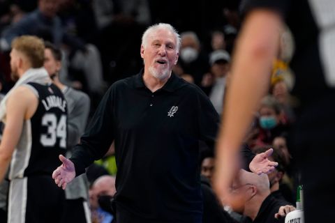 San Antonio Spurs head coach Gregg Popovich argues a call during the second half of an NBA basketball game against the Los Angeles Lakers, Monday, March 7, 2022, in San Antonio. (AP Photo/Eric Gay)