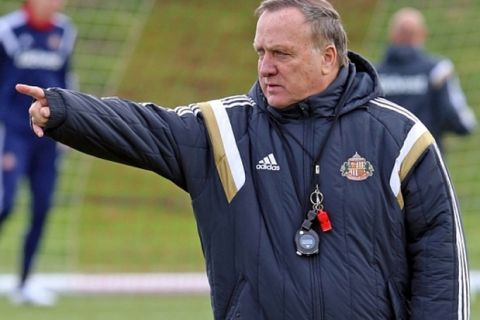 SUNDERLAND, UNITED KINGDOM - MARCH 20 : (EXCLUSIVE COVERAGE)     New Sunderland manager Dick Advocaat during a Sunderland AFC training session at The Academy of Light on March 20, 2015 in Sunderland, England. (Photo by Ian Horrocks/Sunderland AFC via Getty Images)