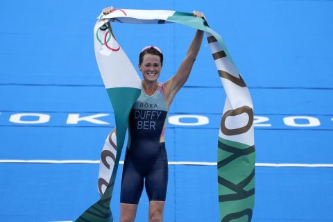 Η Φλόρα Ντάφι επικράτησε στο τρίαθλο στους Ολυμπιακούς Αγώνες του Τόκιο