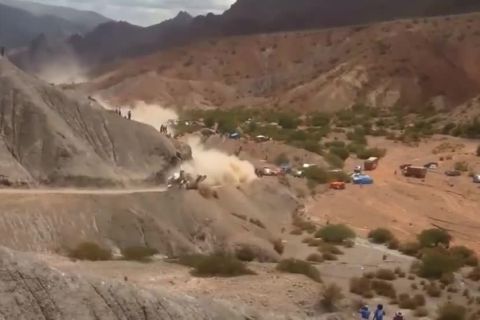 Τρομακτικό ατύχημα του Sáinz στο Rally Dakar 2017