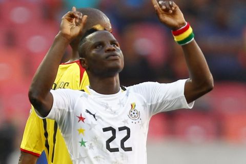 Ghana's Mubarak Wakaso celebrates his goal during their African Nations Cup Group B soccer match against Mali at the Nelson Mandela Bay Stadium in Port Elizabeth January 24, 2013. REUTERS/Siphiwe Sibeko (SOUTH AFRICA - Tags: SPORT SOCCER)
