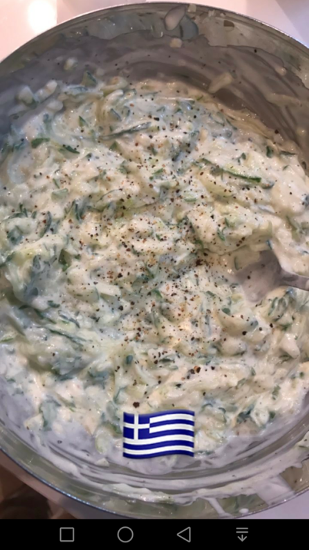 Στην κουζίνα με Χολέμπας: Δείτε το ελληνικό φαγητό που έφτιαξε!