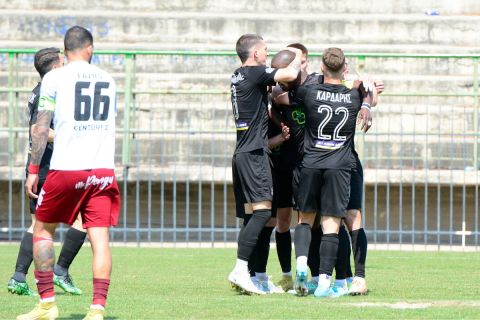 Super League 2: Ο ΟΦΙ απέδρασε από το Κερατσίνι, νίκη παραμονής για τη Βέροια