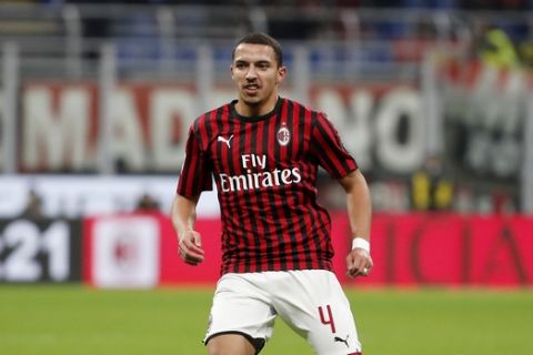 AC Milan's Ismael Bennacer controls the ball during the Serie A soccer match between AC Milan and Spal at the San Siro stadium, in Milan, Italy, Thursday, Oct. 31, 2019. (AP Photo/Antonio Calanni)