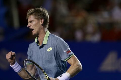 South Africa's Kevin Anderson celebrates a point against Jared Donaldson of the U.S. during their semifinal match at the Mexican Tennis Open in Acapulco, Mexico, Friday, March 2, 2018.(AP Photo/Rebecca Blackwell)