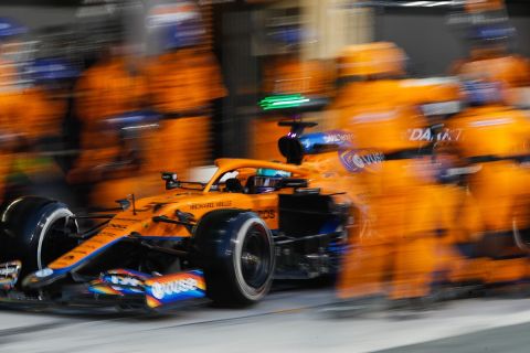 Η McLaren σε πιτ-στοπ στη Formula 1
