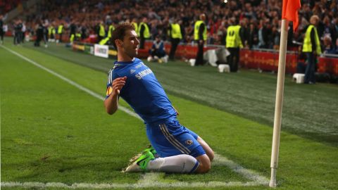 AMSTERDAM, NETHERLANDS - MAY 15:  Branislav Ivanovic of Chelsea celebrates scoring their second and winning goal during the UEFA Europa League Final between SL Benfica and Chelsea FC at Amsterdam Arena on May 15, 2013 in Amsterdam, Netherlands.  (Photo by Scott Heavey/Getty Images)