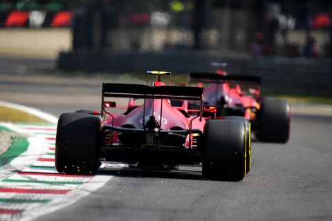 Formula 1: Η Ferrari θα δώσει το χρίσμα σε όποιον εκ των Σάινθ και Λεκλέρ το κερδίσει στην πίστα