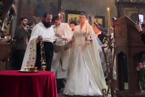 Ο Κβαρατσχέλια παντρεύτηκε με την αγαπημένη του σε μία εντυπωσιακή τελετή 