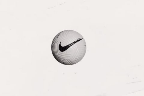 Super League: Με την "επαναστατική" μπάλα της Nike τη σεζόν 2020/21