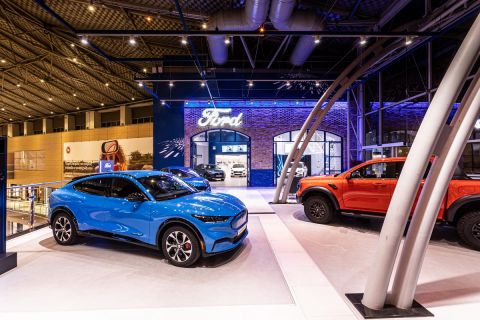 Η Ford με νέα μοντέλα, test drives και εικονική επίσκεψη μέσω βιντεοκλήσης στο “The Mall Athens”
