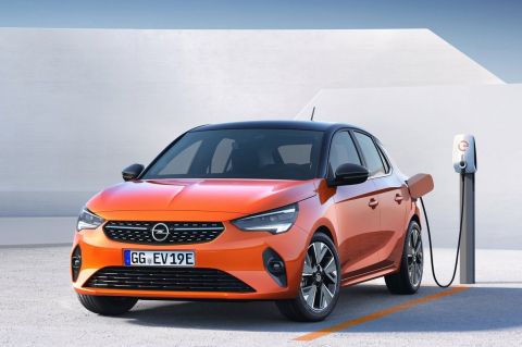 Opel Corsa: άμεσα διαθέσιμο με 5 χρόνια δωρεάν service και 5 χρόνια εγγύηση