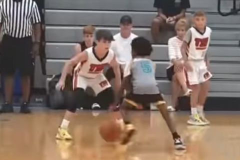 Δεκάχρονος Αμερικανός τρελαίνει τους πάντες με το μπασκετικό του ταλέντο
