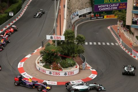 Χάμιλτον: "Έχει μεγάλα... ζόρια το Monaco"
