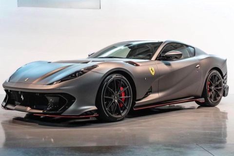 Ο λόγος που η καινούρια Ferrari του Κάρλος Σάινθ δεν είναι κόκκινη