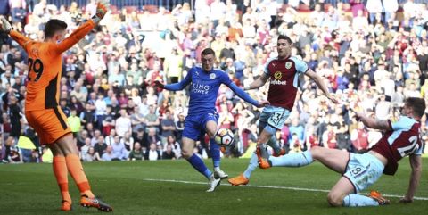 Leicester City's Jamie Vardy is unable to connect with a late chance during the English Premier League soccer match between Burnley and Leicester City at Turf Moor stadium, Burnley, England. Saturday, April 14, 2018, 2018. (Dave Thompson/PA via AP)