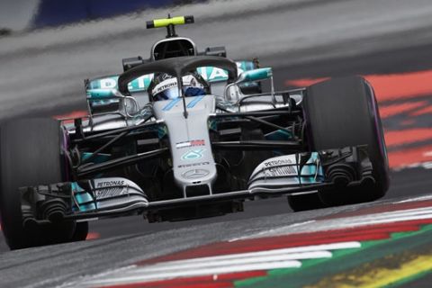 Formel 1 - Mercedes-AMG Petronas Motorsport, Großer Preis von Österreich 2018. Valtteri Bottas 

Formula One - Mercedes-AMG Petronas Motorsport, Austrian GP 2018. Valtteri Bottas 