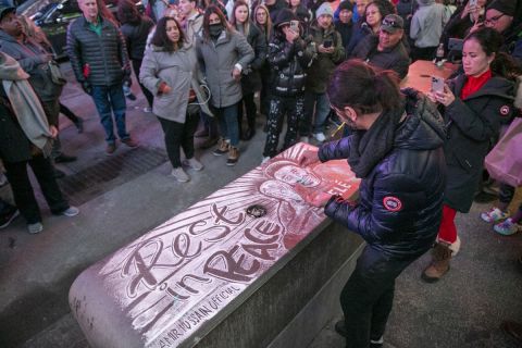 Το graffiti που έγινε προς τιμή του Πελέ στην Times Square