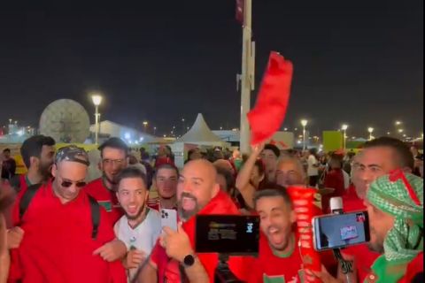 Οι οπαδοί του Μαρόκο κατά την αποχώρηση τους από το γήπεδο