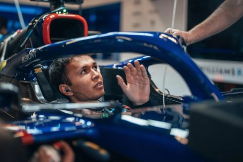 Formula 1: Περιπέτεια για τον Άλμπον μετά την αφαίρεση σκωληκοειδούς απόφυσης, εισήχθη στην εντατική