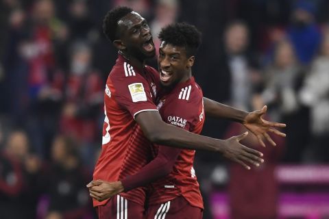 Κομάν και Νιανζού πανηγυρίζουν γκολ της Μπάγερν κόντρα στην Ουνιόν για την Bundesliga | 19 Μαρτίου 2022