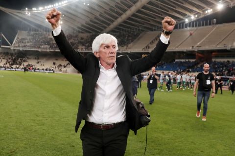 Ο Ιβάν Γιοβάνοβιτς πανηγυρίζει την κατάκτηση του Κυπέλλου από τον Παναθηναϊκό κόντρα στον ΠΑΟΚ | 21 Μαΐου 2022