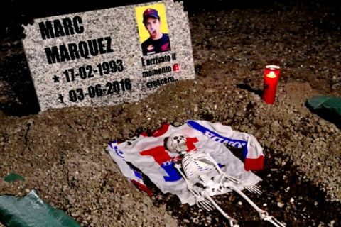 Μακάβριο: Έκαναν την "κηδεία" του Márquez στο Μουτζέλο!