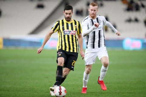 Ο Γεβγέν Σάκχοφ με τη φανέλα της ΑΕΚ σε ματς πρωταθλήματος κόντρα στον ΟΦΗ | 20 Δεκεμβρίου 2021
