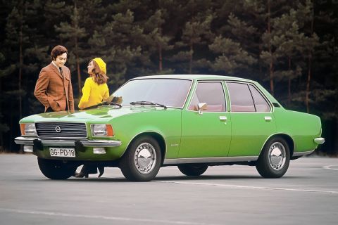 Opel Rekord D (Viertürer)