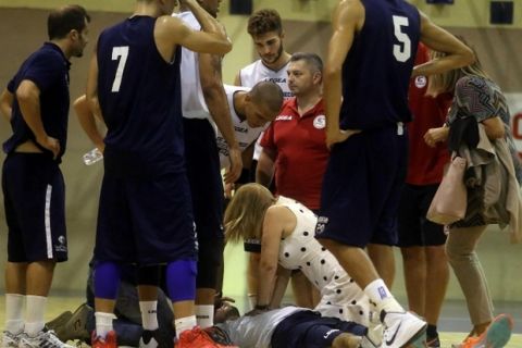 21χρονος μπασκετμπολίστας κατέρρευσε εν ώρα αγώνα