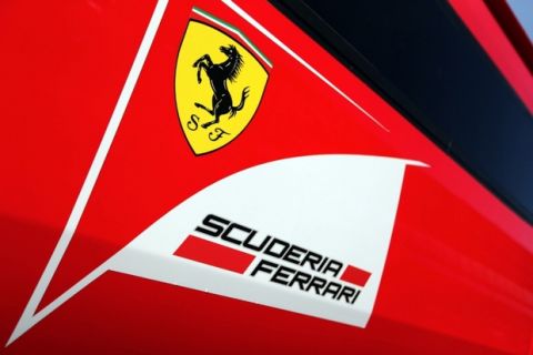 Ακούστε τον κινητήρα της νέας Ferrari!