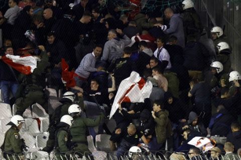 Καταγγελία της Σταντάρ στην UEFA για χρήση υπερβολικής βίας από την αστυνομία